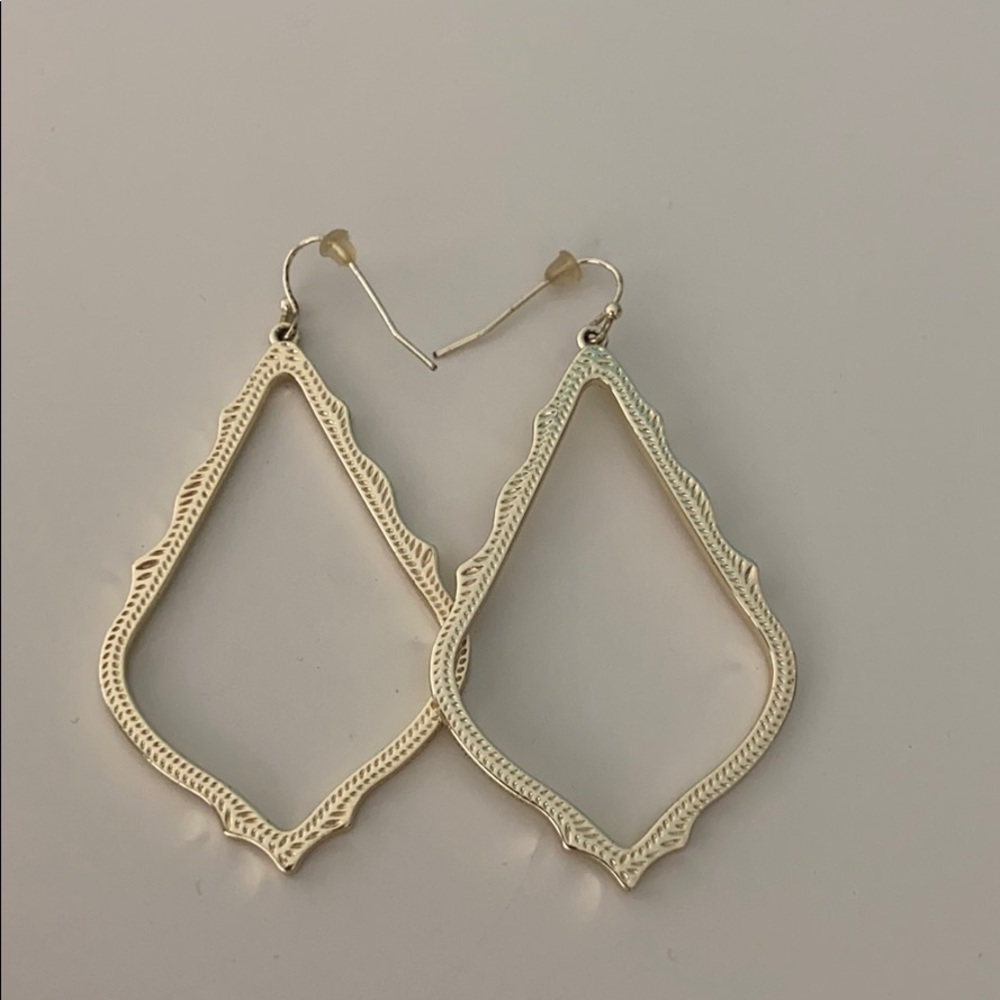 Kendra Scott signature earrings